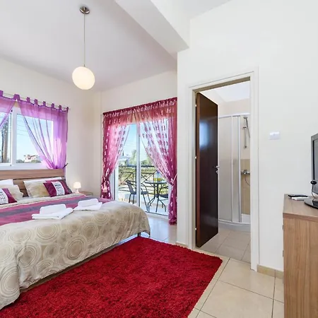 Villa Napa Heights *